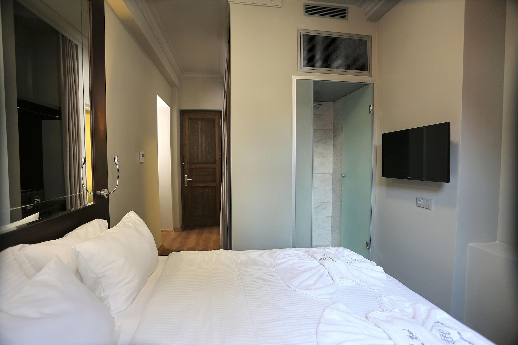 Ferman Pera Hotel Istanbul Exterior photo